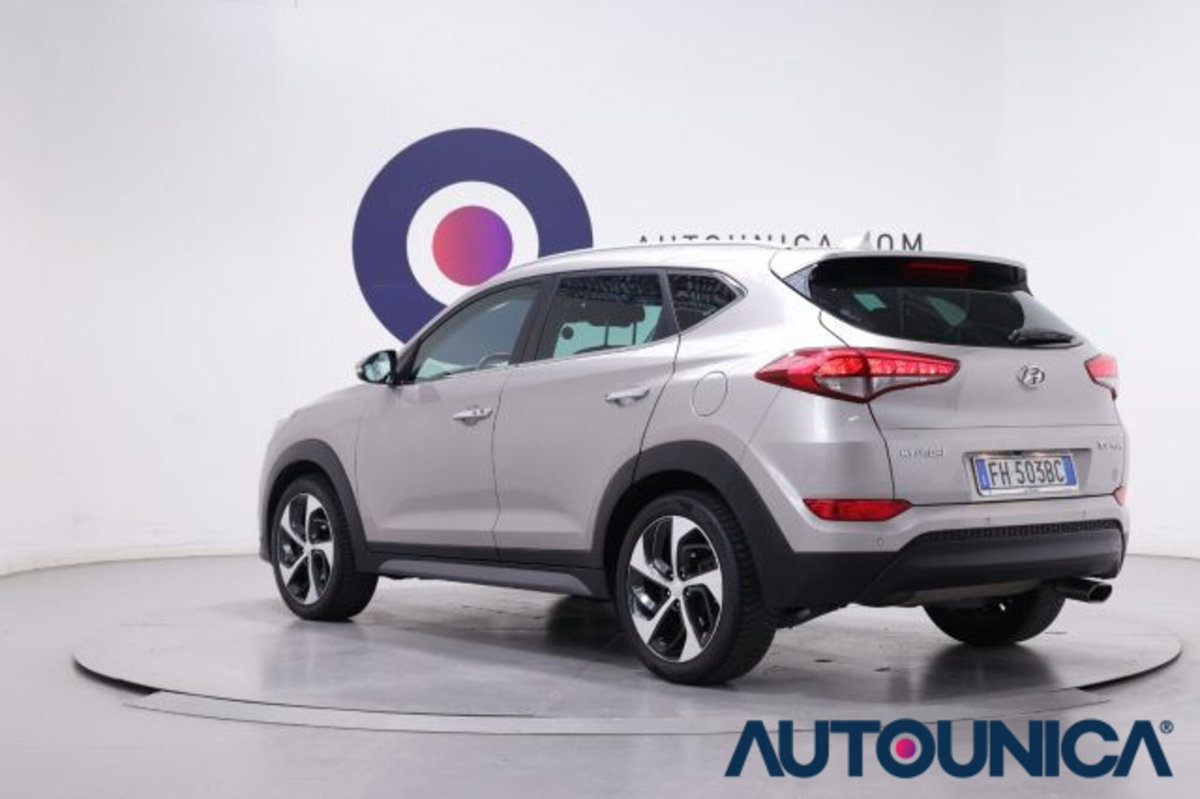 Hyundai Tucson 1.7 CRDi DCT XPossible (16)