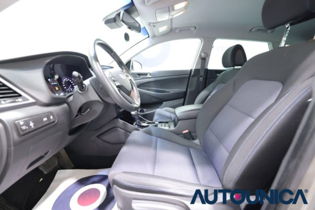 Hyundai Tucson 1.7 CRDi DCT XPossible (19)