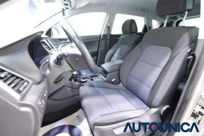 Hyundai Tucson 1.7 CRDi DCT XPossible (6)