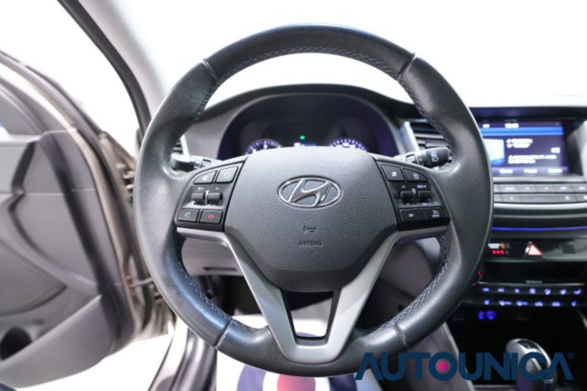 Hyundai Tucson 1.7 CRDi DCT XPossible (7)