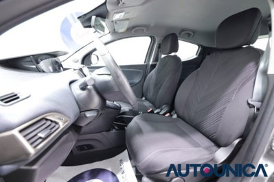 Lancia Ypsilon 1.0 FireFly 5 porte S&S Hybrid Ecochic Silver (6)