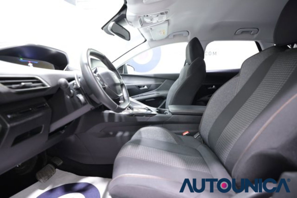Peugeot 3008 BlueHDi 130 S&S EAT8 Allure Pack (19)