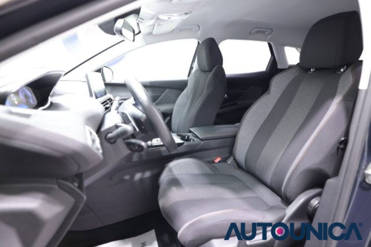 Peugeot 3008 BlueHDi 130 S&S EAT8 Allure Pack (6)