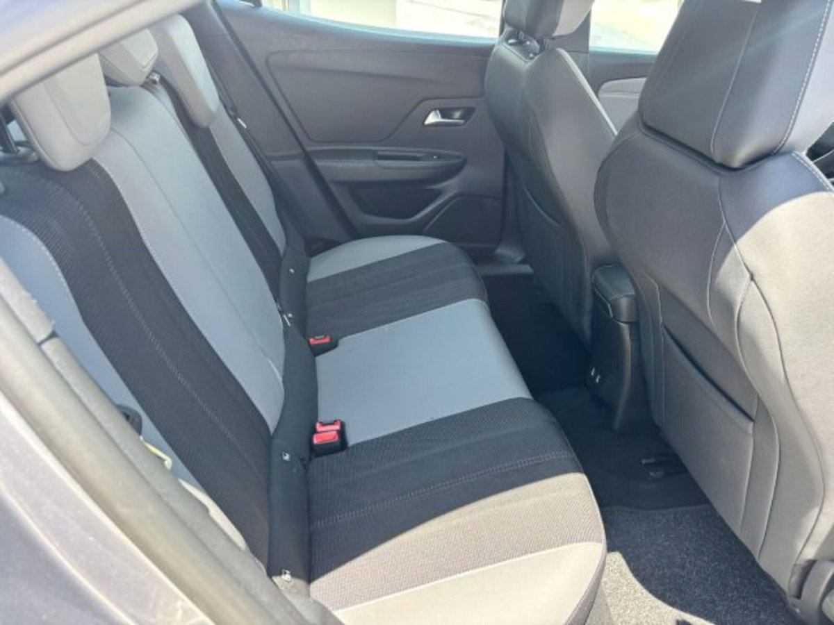 Opel Mokka 1.2 Turbo Elegance (10)