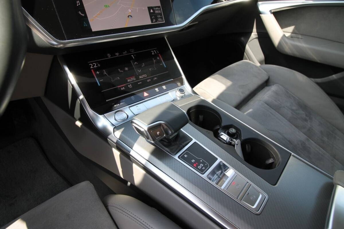 Audi A6 Avant 40 2.0 TDI quattro ultra S tronic Sport (12)