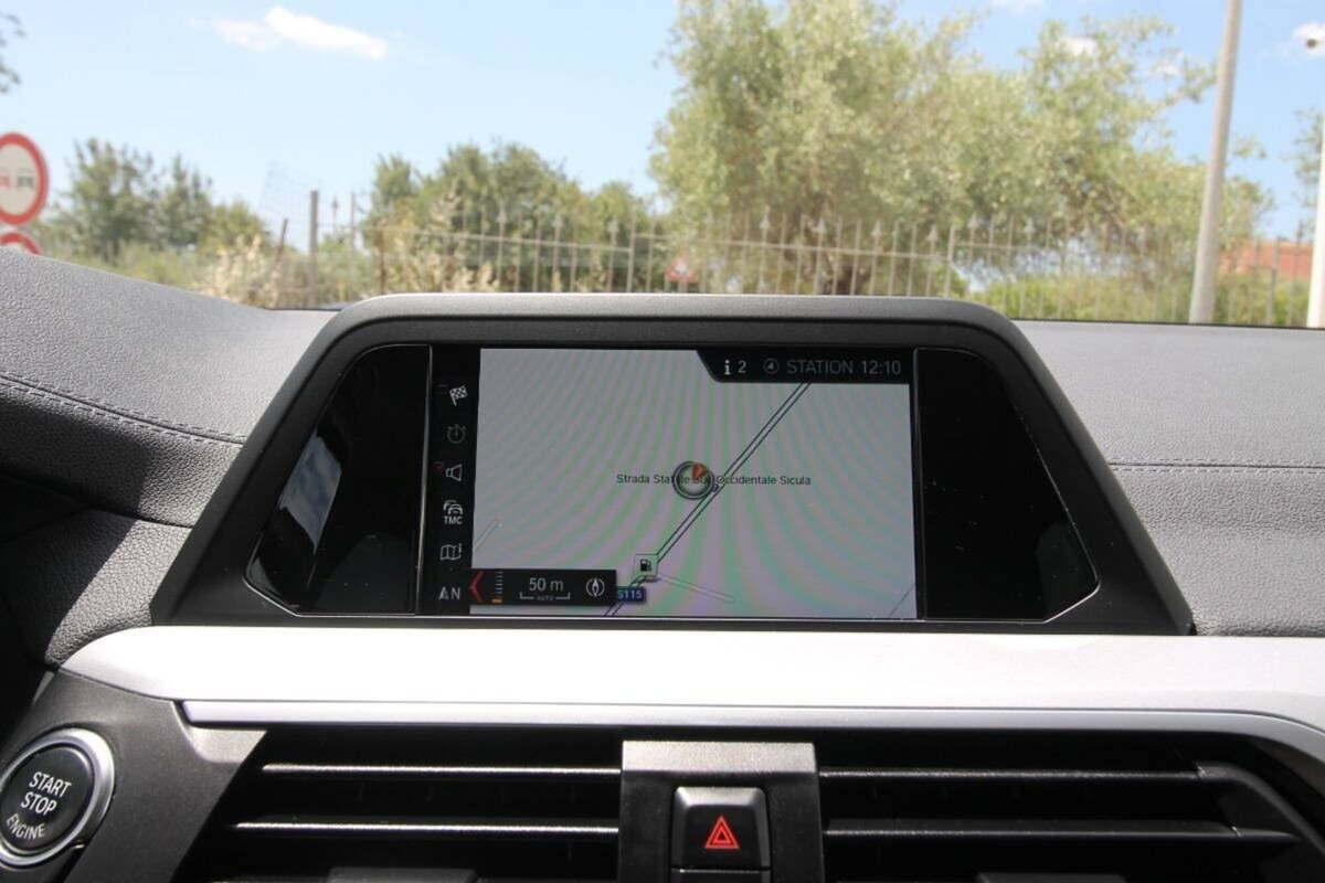 BMW X3 xDrive20d Business Advantage (10)