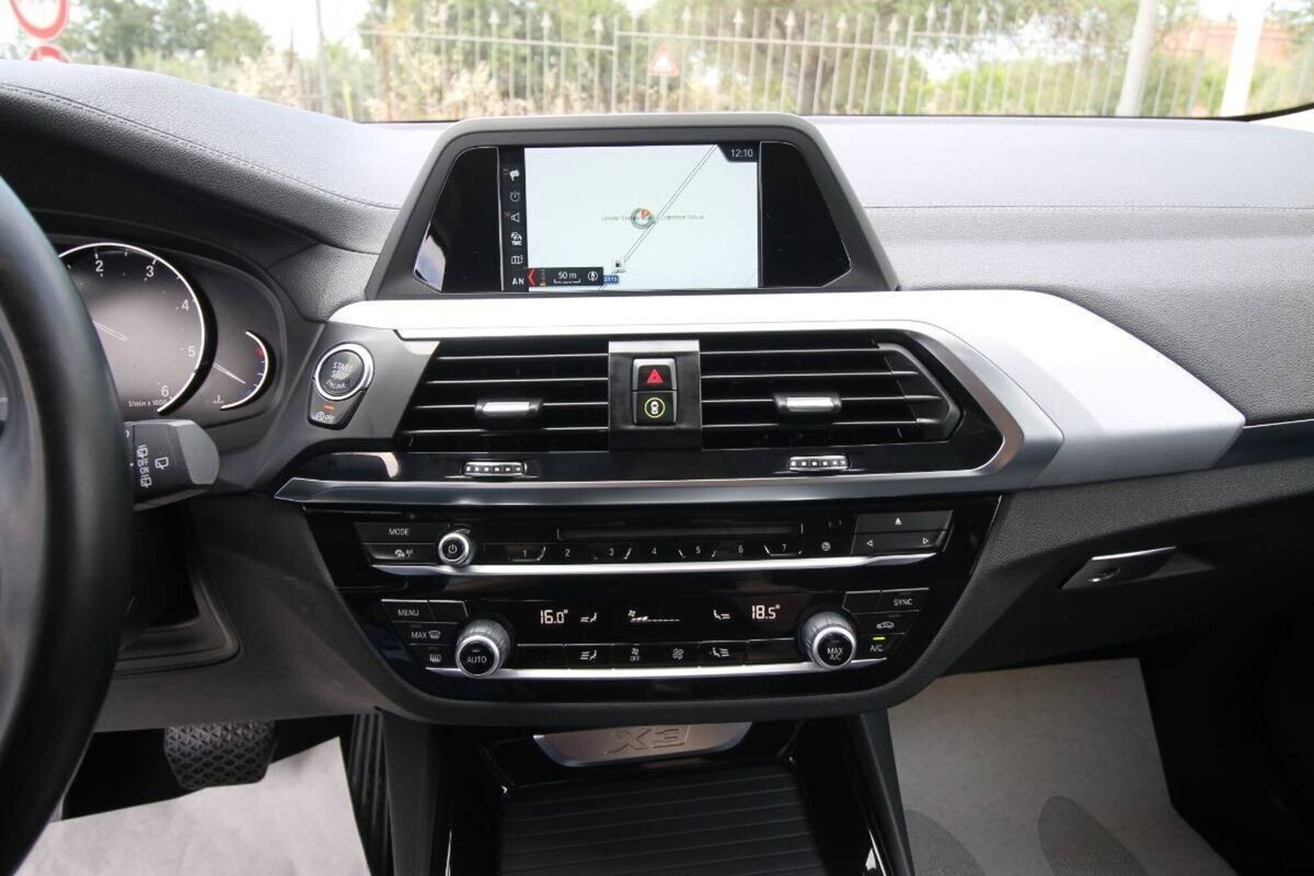 BMW X3 xDrive20d Business Advantage (11)