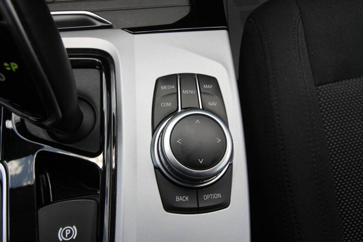 BMW X3 xDrive20d Business Advantage (13)