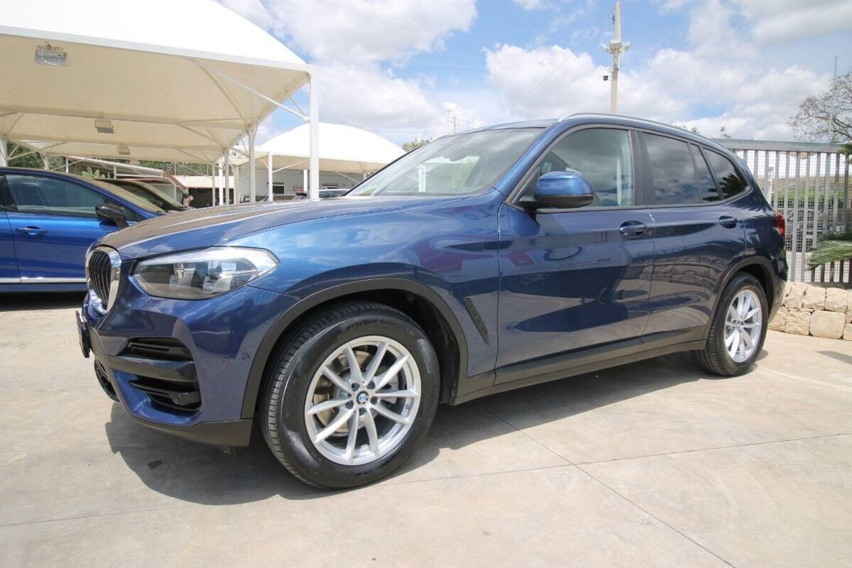 BMW X3 xDrive20d Business Advantage (3)