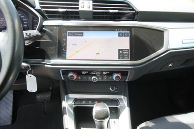 Audi Q3 35 TDI quattro S tronic Business (13)
