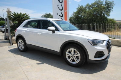 Audi Q3 35 TDI quattro S tronic Business (7)
