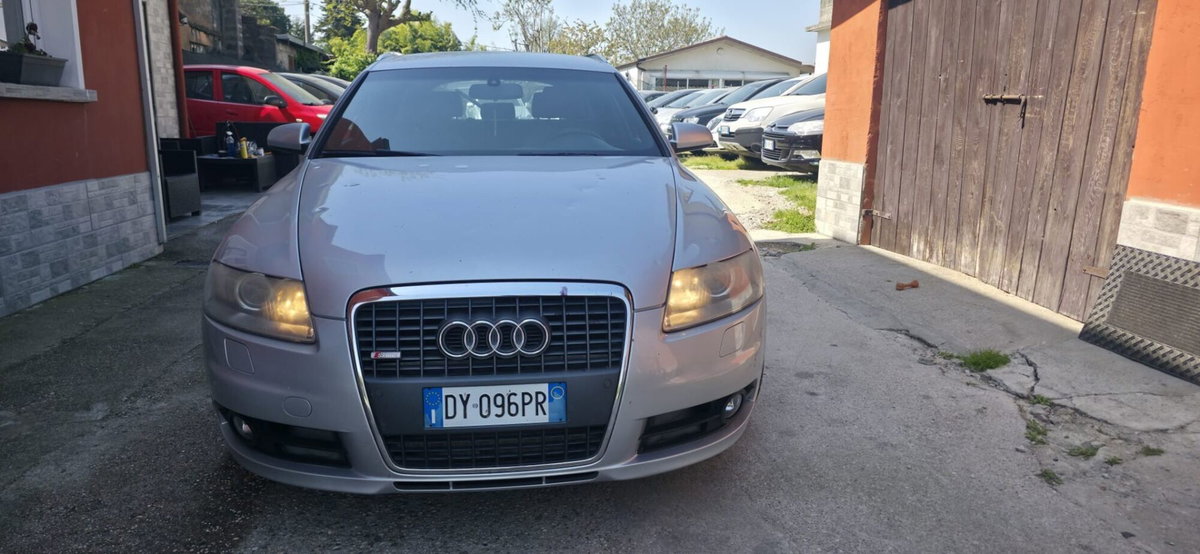 Audi A6 3.0 V6 TDI 240 CV F.AP. quattro Advanced (10)