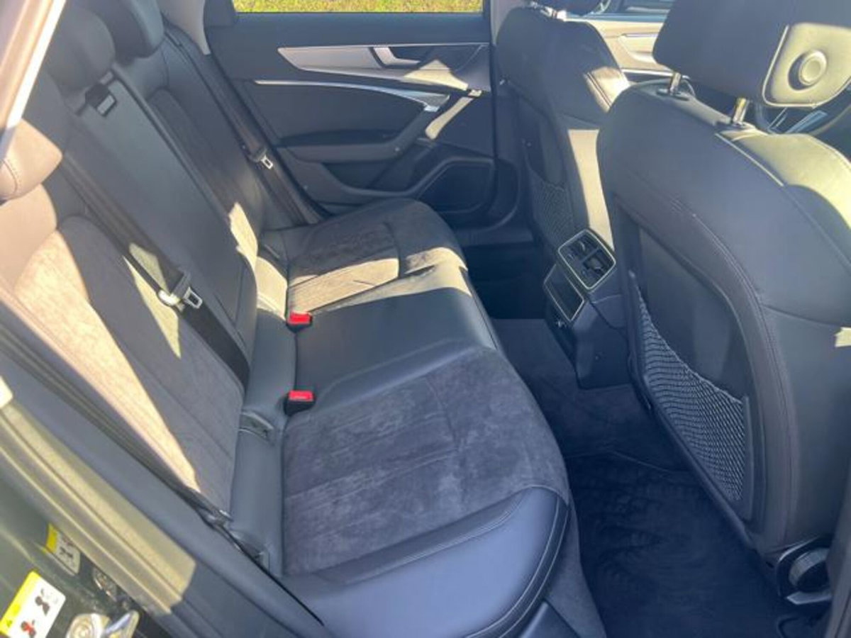 Audi A6 Avant 40 2.0 TDI S tronic Business Sport (12)