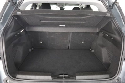 Jeep Avenger 1.2 turbo Summit fwd 100cv (6)