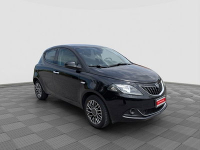 Lancia Ypsilon 1.0 FireFly 5 porte S&S Hybrid Ecochic A. Ferretti (7)
