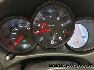 Porsche Macan 2.0 (11)