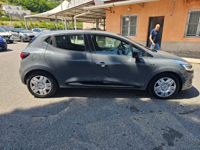 Renault Clio dCi 8V 75 CV 5 porte Moschino Zen (4)