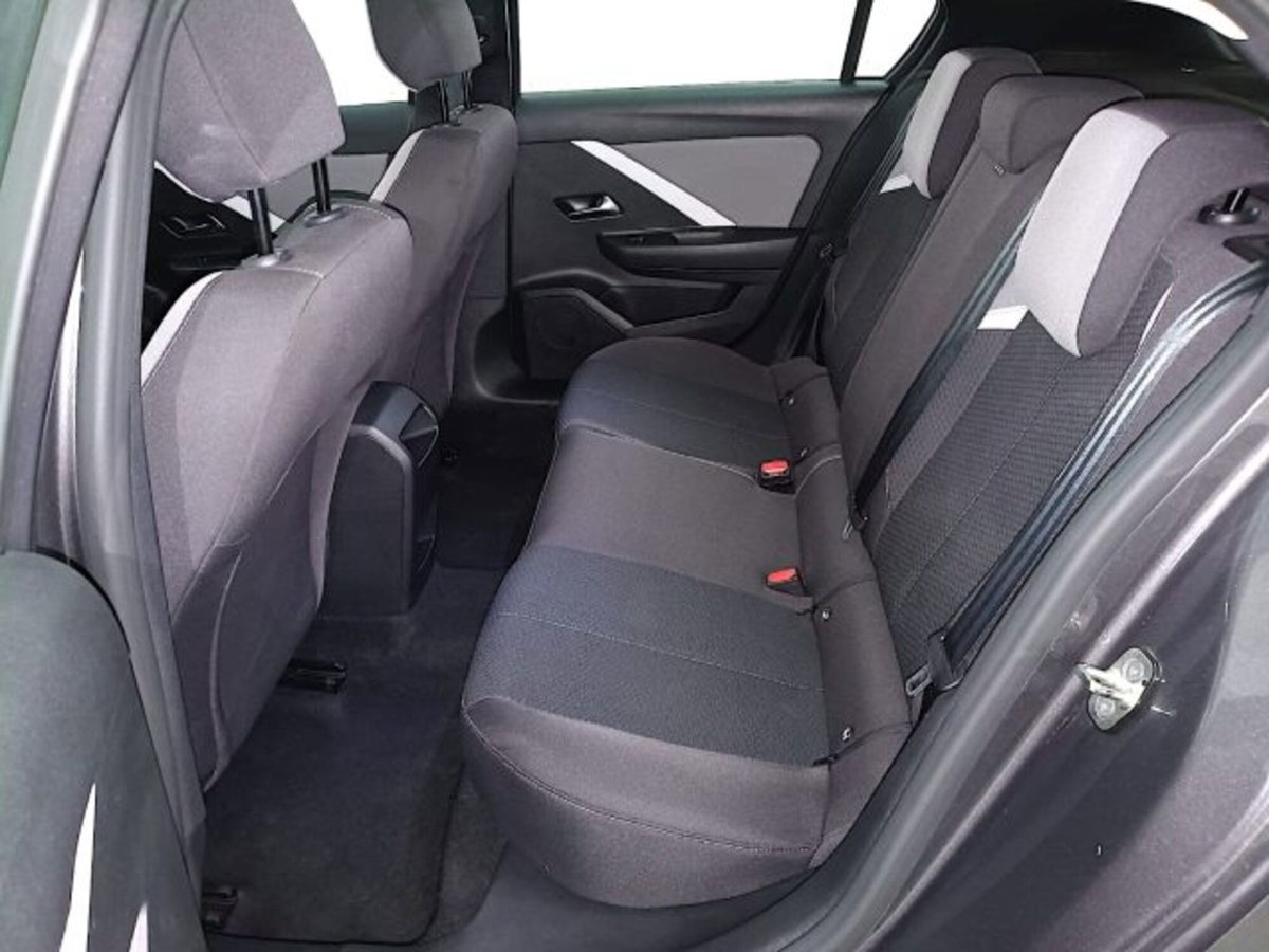 Opel Astra 1.2 t Edition s&s 110cv (11)
