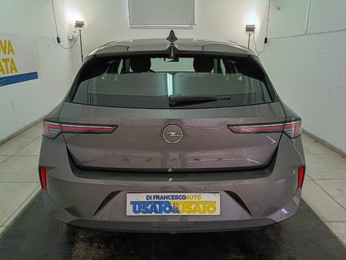 Opel Astra 1.2 t Edition s&s 110cv (6)