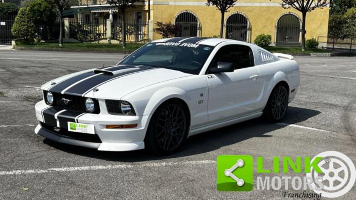 Ford Mustang Coupé 5.0 V8 GT 446cv auto