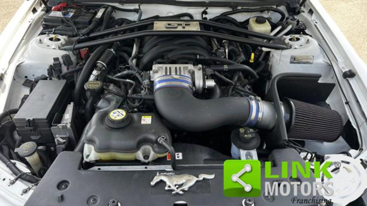 Ford Mustang Coupé 5.0 V8 GT 446cv auto (10)