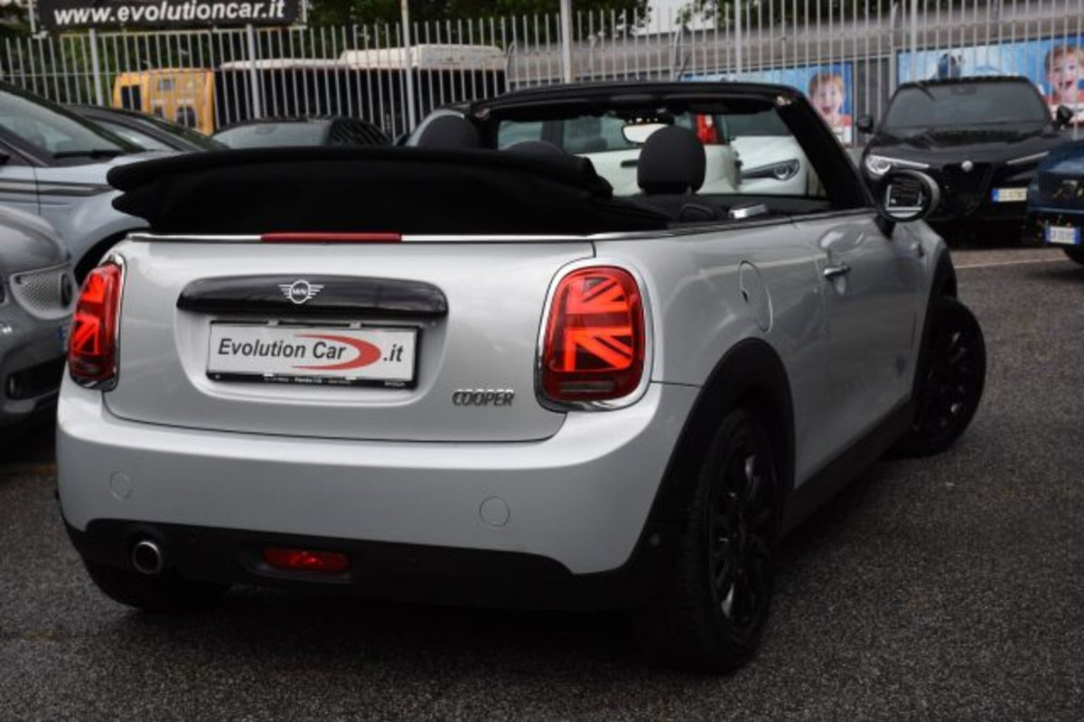 MINI Mini Cabrio 1.5 Cooper Cabrio (4)
