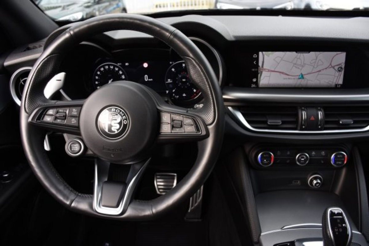 Alfa Romeo Stelvio Stelvio 2.2 Turbodiesel 210 CV AT8 Q4 Veloce (10)