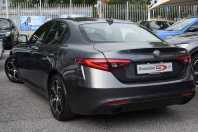 Alfa Romeo Giulia 2.2 Turbodiesel 190 CV AT8 Super (4)