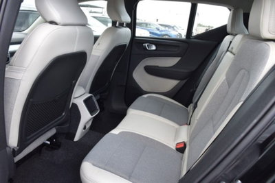 Volvo XC40 D3 Geartronic Business Plus (13)