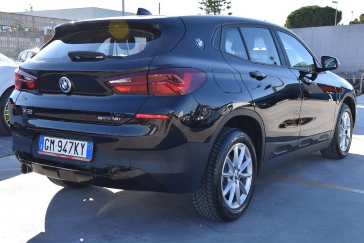 BMW X2 sDrive18i (4)
