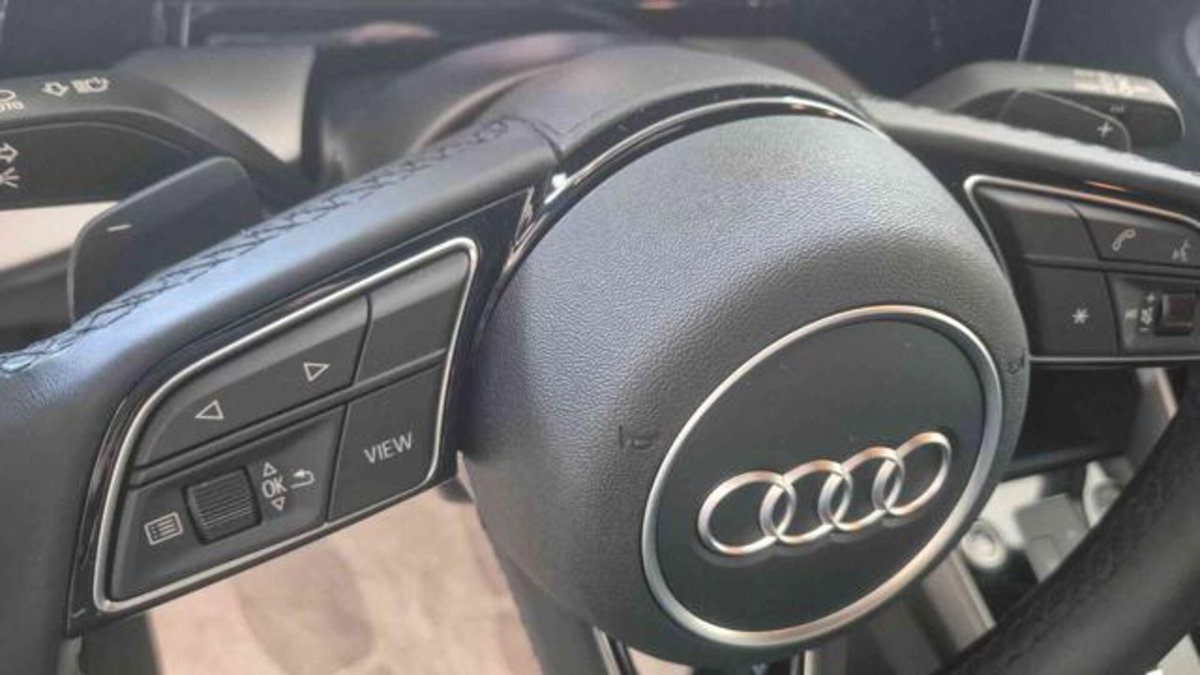 Audi A3 Sportback 30 TFSI S tronic Business (9)