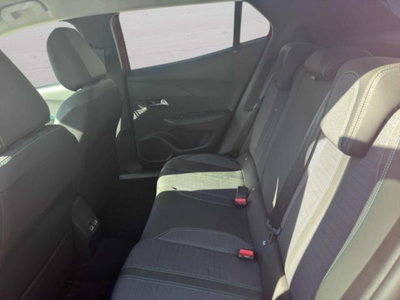 Peugeot 2008 PureTech 130 S&S EAT8 Allure Pack (10)