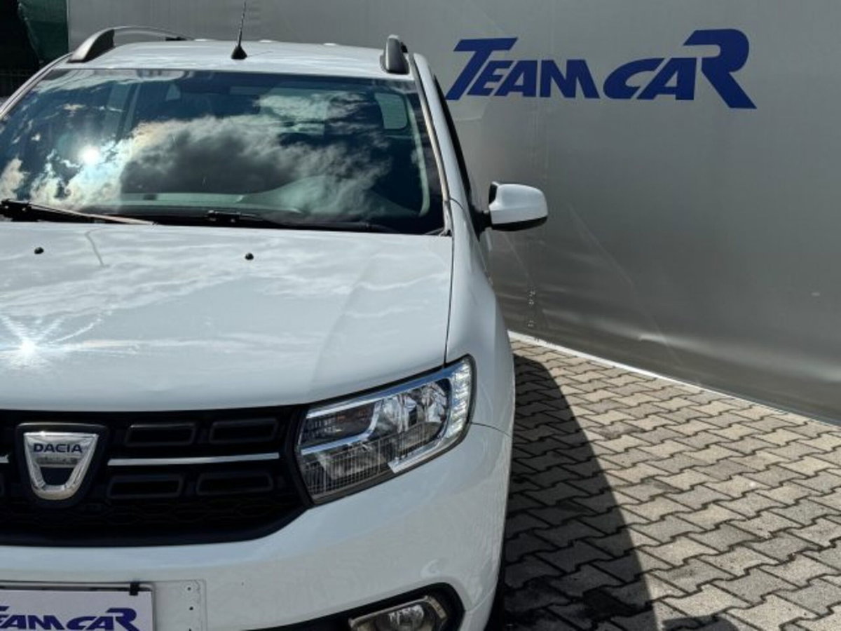 Dacia Logan MCV 1.0 TCe 12V 100CV ECO-G 15th Anniversary (13)