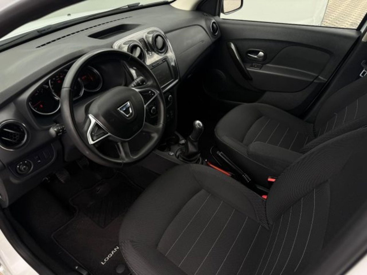 Dacia Logan MCV 1.0 TCe 12V 100CV ECO-G 15th Anniversary (6)