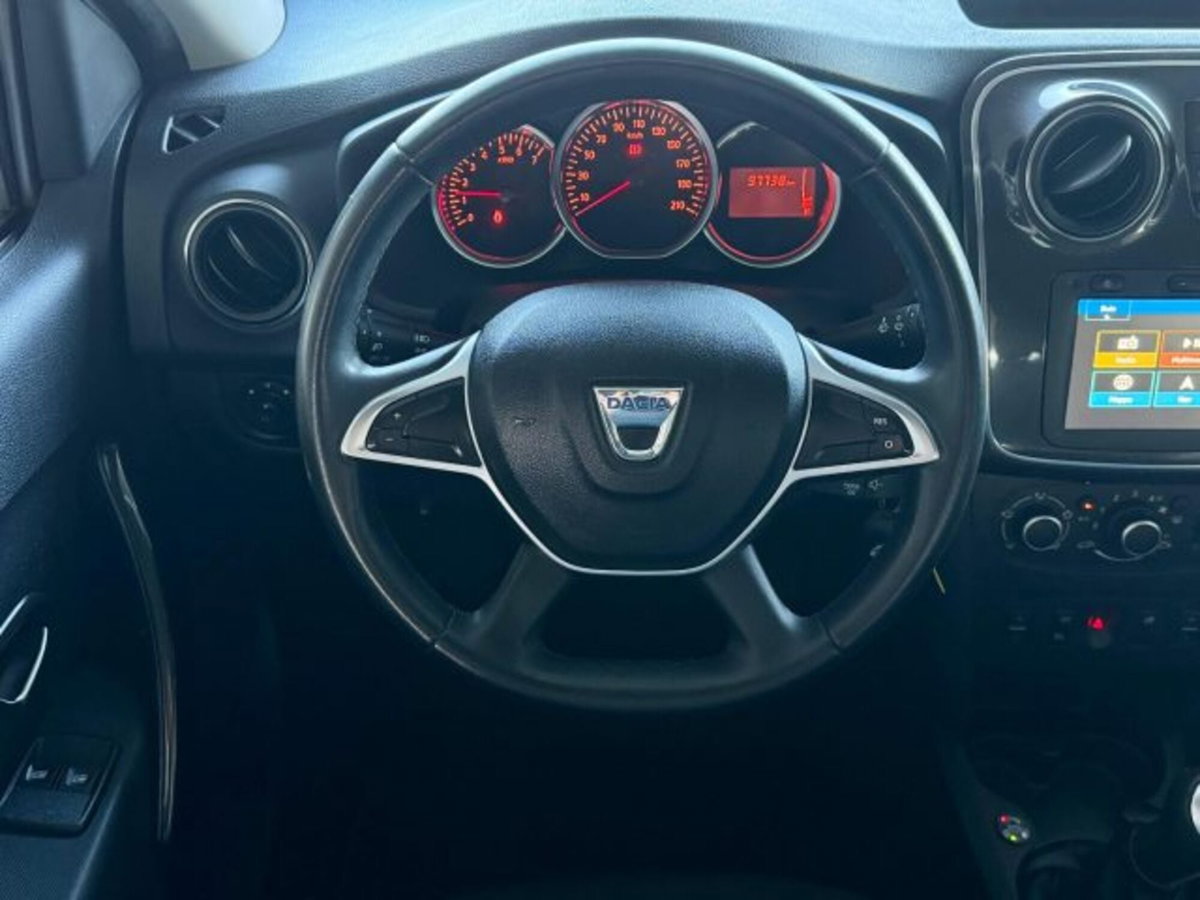 Dacia Logan MCV 1.0 TCe 12V 100CV ECO-G 15th Anniversary (8)
