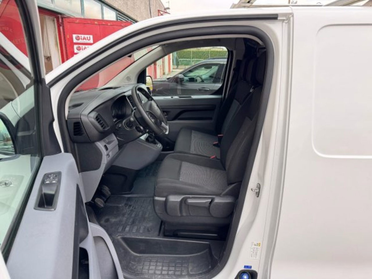 Citroen Jumpy Furgone 1.5 BlueHDi 100 S&S PL-TN Furgone M Club (10)