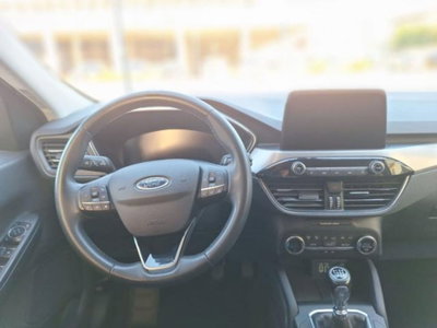 Ford Kuga 1.5 EcoBlue 120 CV 2WD ST-Line (12)