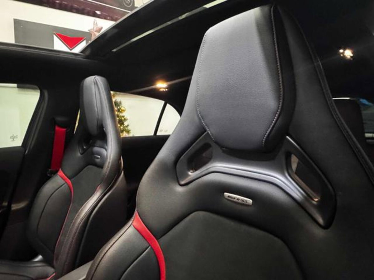 Mercedes-Benz Classe A AMG 45 S AMG Line Premium 4matic+ auto (12)