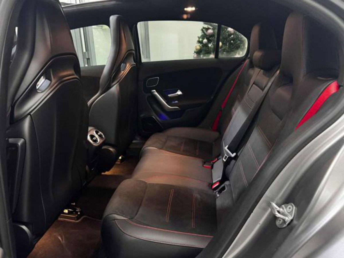 Mercedes-Benz Classe A AMG 45 S AMG Line Premium 4matic+ auto (17)