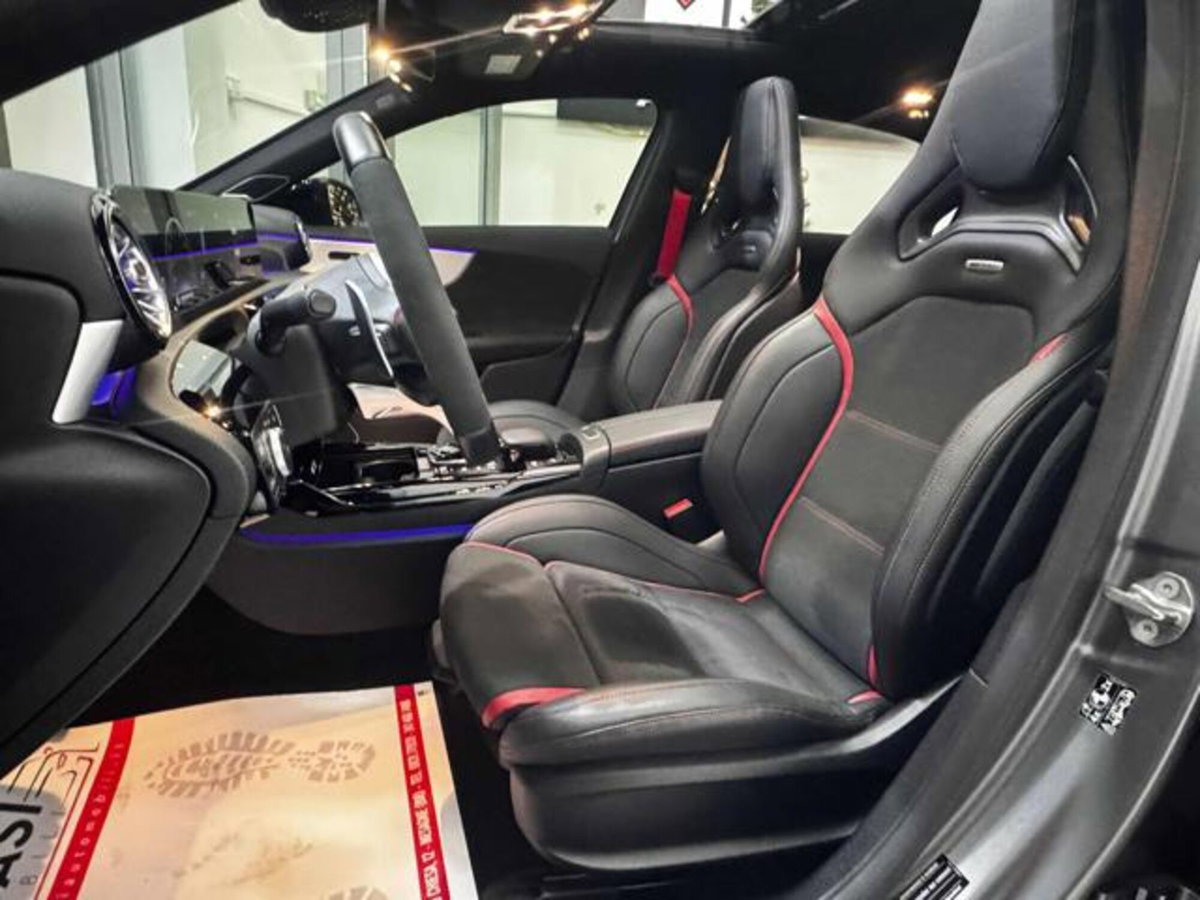Mercedes-Benz Classe A AMG 45 S AMG Line Premium 4matic+ auto (9)