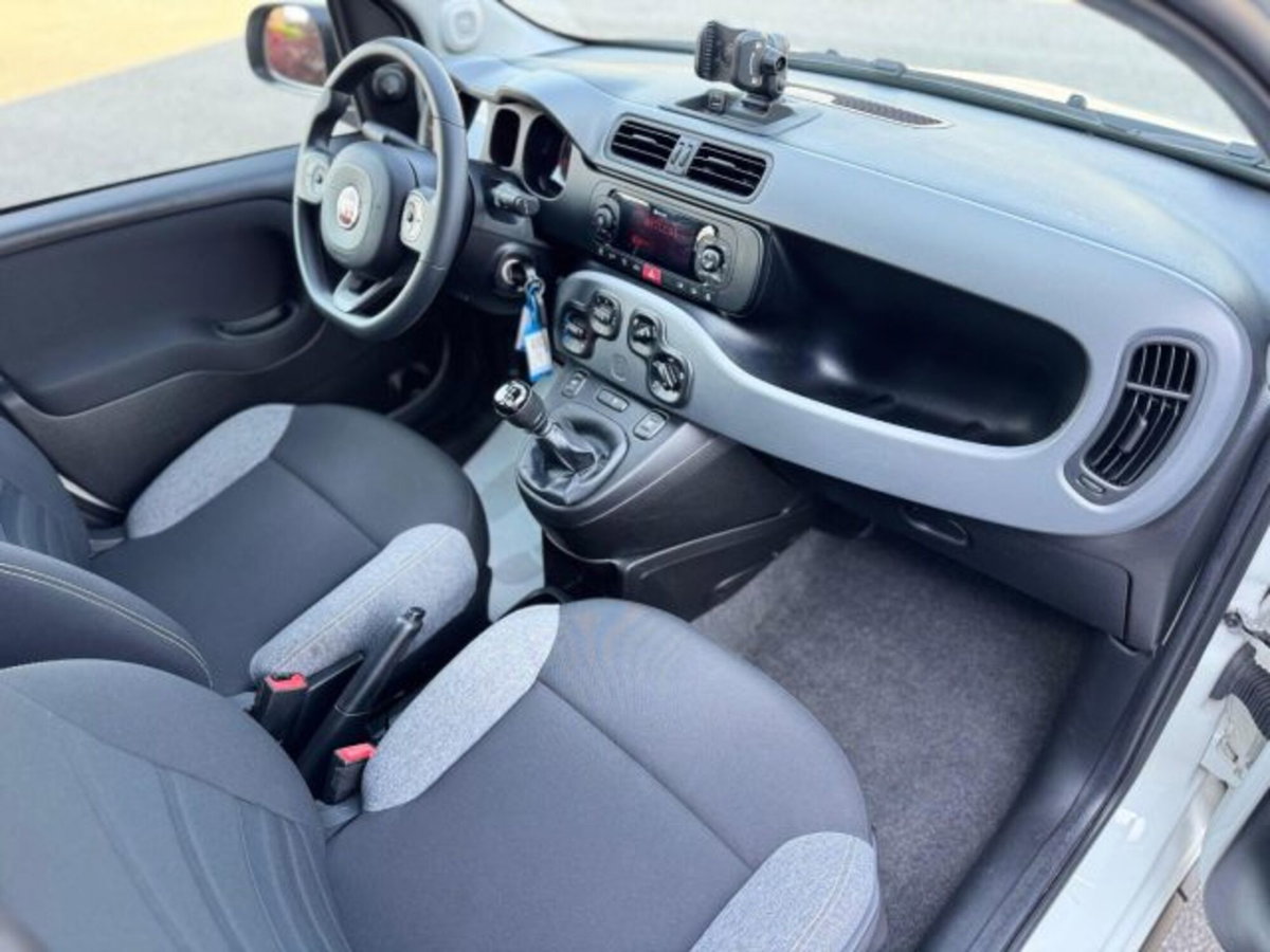Fiat Panda 1.0 firefly hybrid s&s 70cv 5p.ti (12)