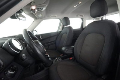 MINI Mini Countryman 1.5 One D Essential Countryman (2)