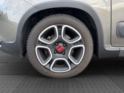Fiat Panda 1.0 FireFly S&S Hybrid City Cross (16)