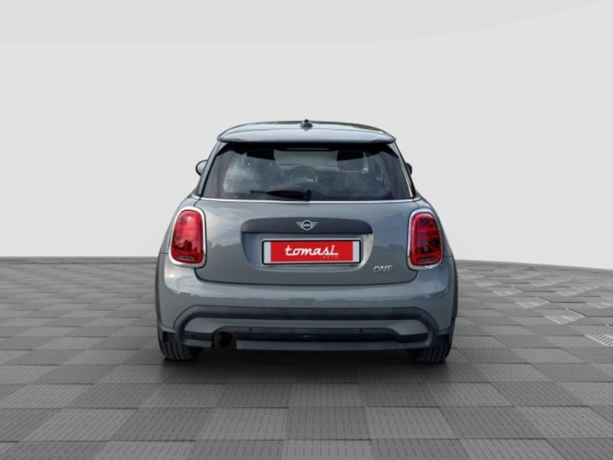 MINI Mini 1.5 One 75 CV (4)