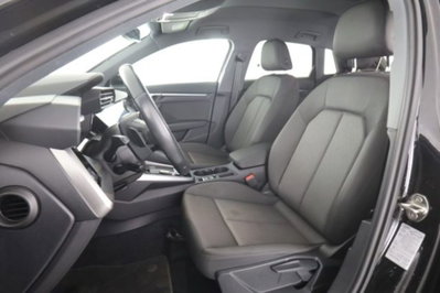 Audi A3 Sportback 30 TDI S tronic S line edition (2)