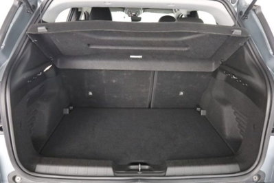 Jeep Avenger 1.2 turbo Summit fwd 100cv (6)