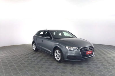 Audi A3 Sportback 40 TDI quattro S tronic Business (2)