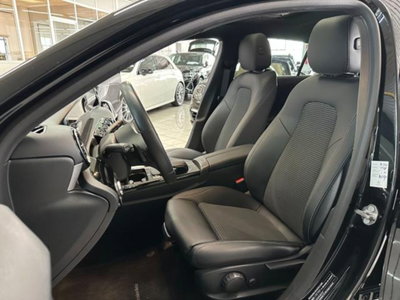 Mercedes-Benz Classe A Sedan 220 Automatic 4p. Business (9)