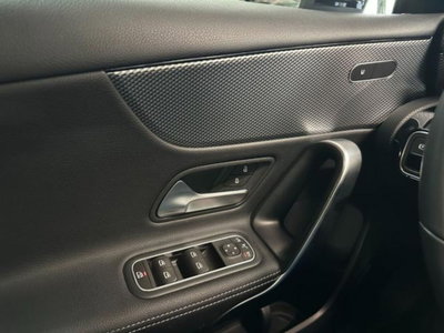 Mercedes-Benz Classe A Sedan 220 Automatic 4p. Business (16)