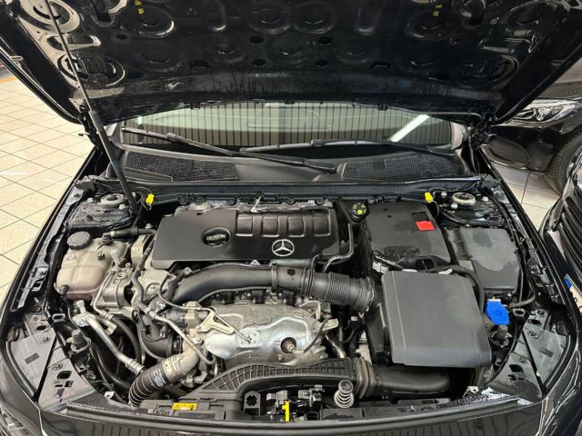 Mercedes-Benz Classe A Sedan 220 Automatic 4p. Business (6)
